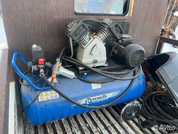 Компрессор