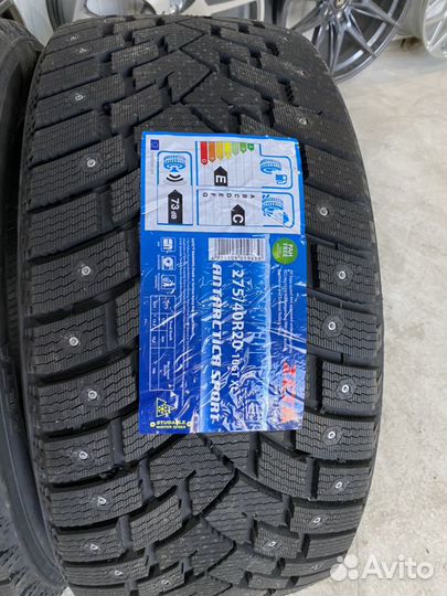 Zeta Antarctica Sport SUV 315/35 R20 и 275/40 R20