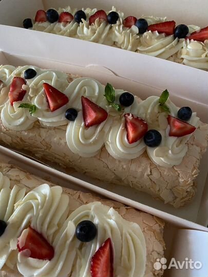 Меренговый рулет