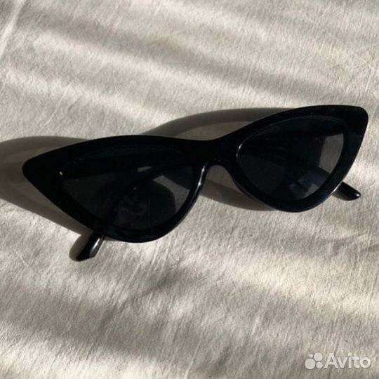 Солнцезащитные очки кошачий глаз