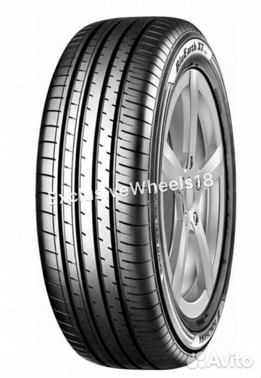 Yokohama BluEarth-XT AE61 215/65 R16 98H