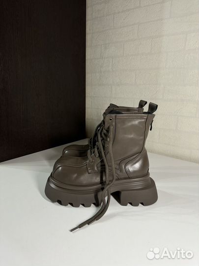 Ботинки balenciaga type brown leather boots