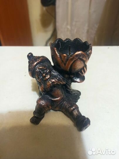 Подсвечник