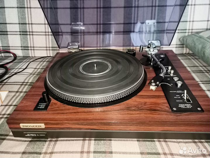 Виниловый проигрыватель Pioneer PL-1200A