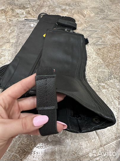 Краги для верховой езды, Италия