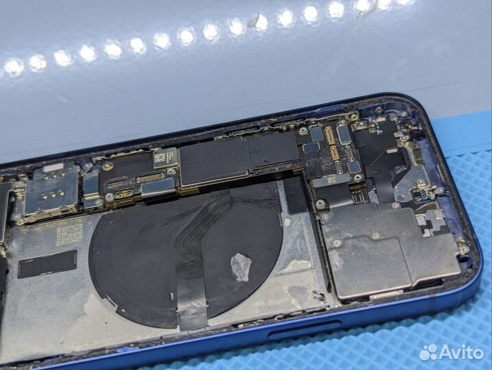 iPhone 12 на запчасти разбор