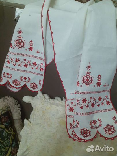 Скатерти,салфетки,рушники,воротники