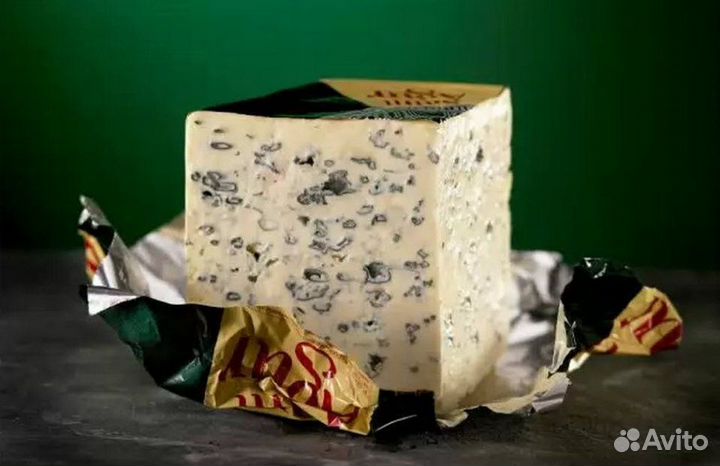 Сыр сент агюр с плесенью