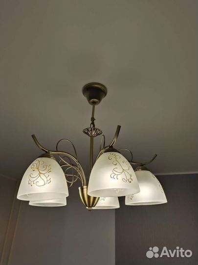 Люстра потолочная
