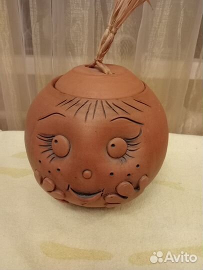 Горшок глиняный для хранения чеснока