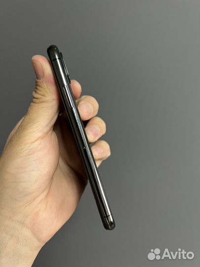 iPhone X, 256 ГБ