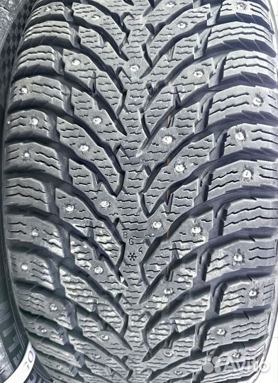 Nokian Tyres Hakkapeliitta 9 255/45 R19 104T