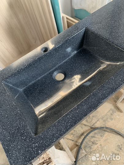 Столешница из искусственного камня готовая