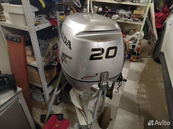 Лодочный мотор Honda bf20d