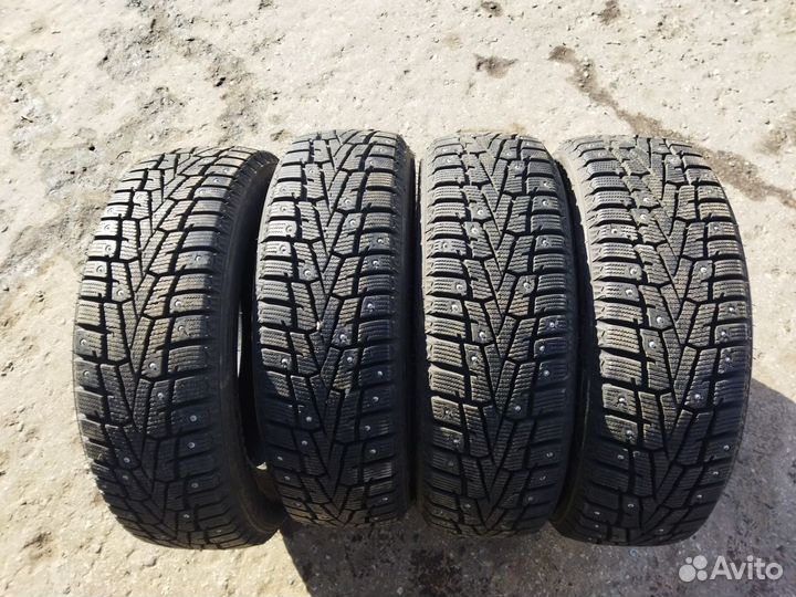 Roadstone Winguard WinSpike 185/60 R15