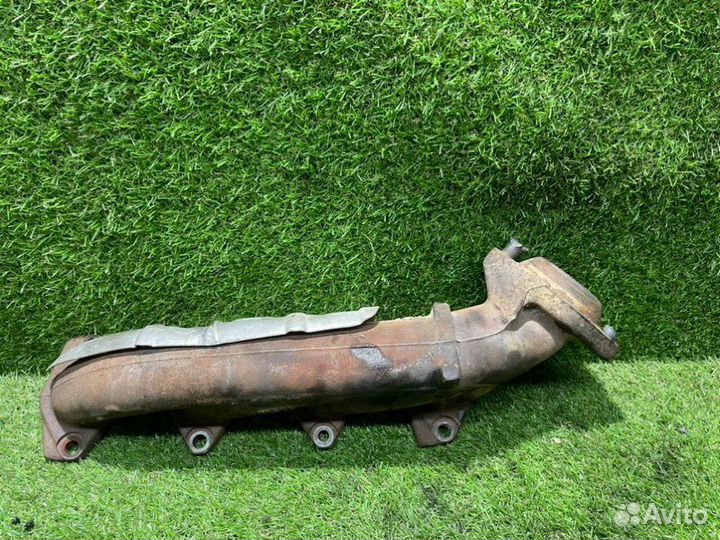 Выпускной коллектор Lincoln Navigator 5.4 triton