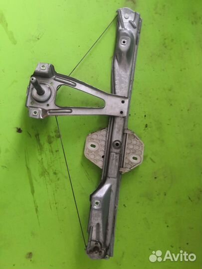 Стеклоподъемник Renault Symbol задний правый