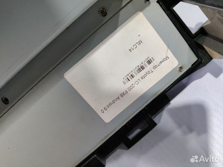 Toyota lc200 Монитор