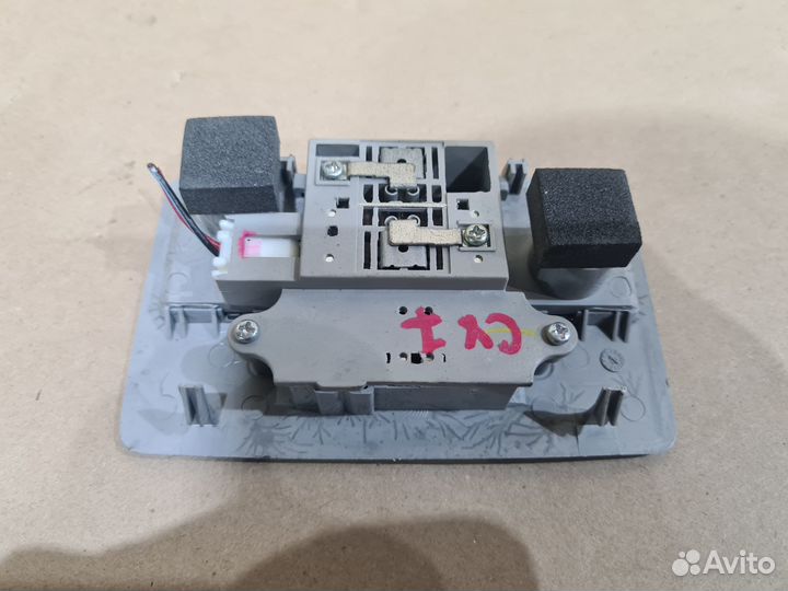 Плафон освещения салона задний Mazda CX7