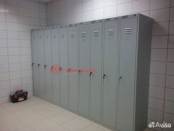 Шкаф металлический