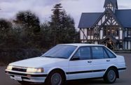 Toyota Sprinter E80 (1983—1987) Хетчбэк