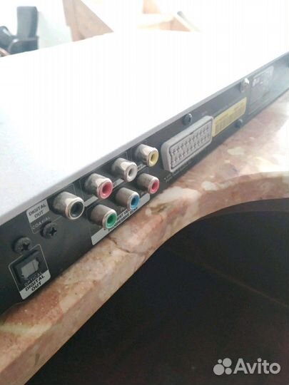 DVD и MP3 проигрыватель LG