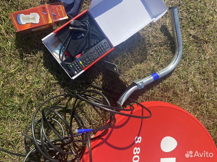 Спутниковая тарелка МТС и приставка