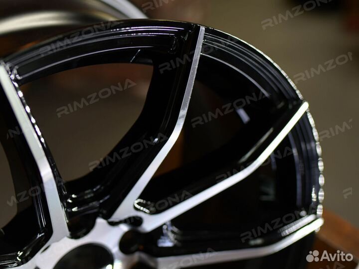 Литые диски Shogun R18 для Mitsubishi. Арт1397