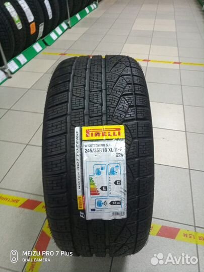 Pirelli Winter Sottozero 240 Serie II 245/35 R18 92V