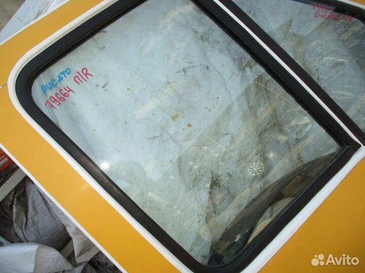 Стекло двери передней правой Fiat Ducato 2