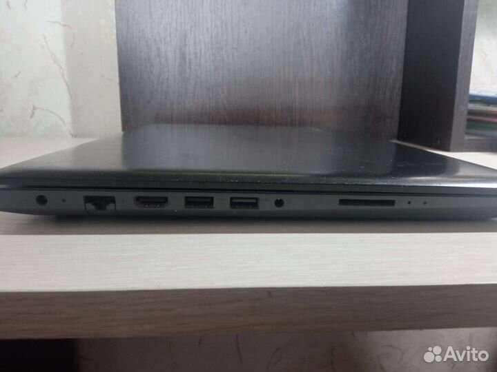 Ноутбук lenovo