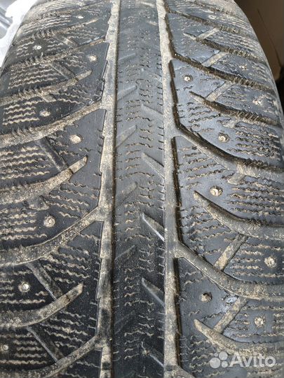 Bridgestone Ice Cruiser 7000 235/55 R19