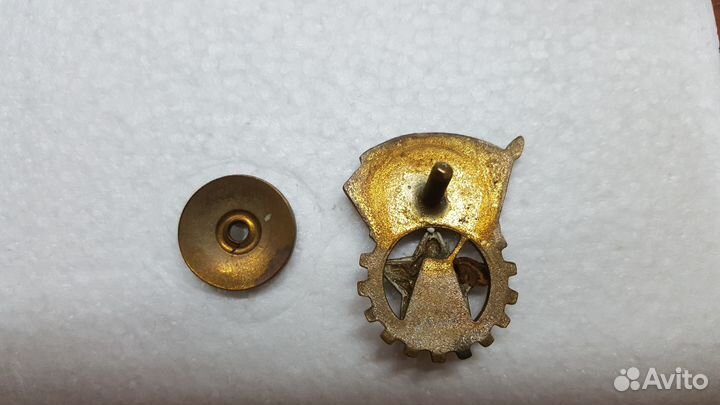 Знаки Готов к труду и обороне 2 ст. - досааф СССР