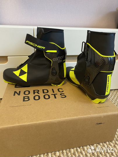 Лыжные ботинки fischer carbonlite skate