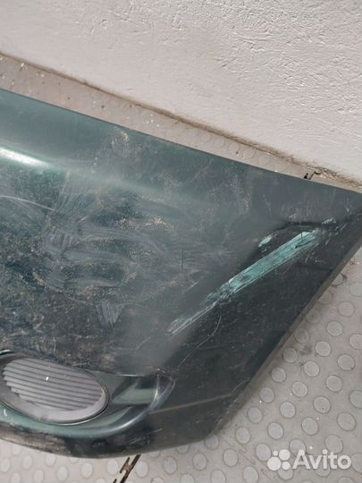 Бампер передний Toyota Avensis Verso, 2001