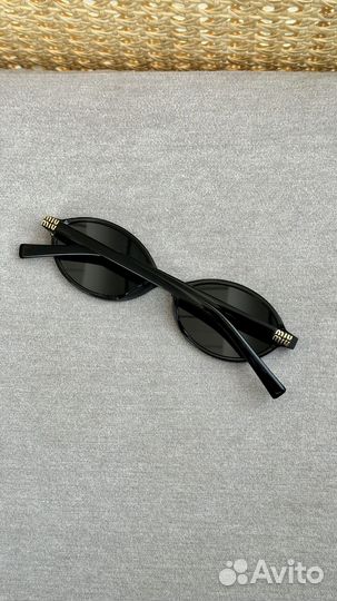 Солнцезащитные очки miu miu новые