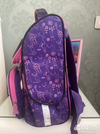 Рюкзак школьный для девочки 1 класс