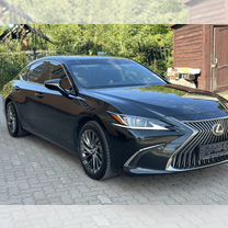 Lexus ES 2.5 AT, 2019, 70 000 км, с пробегом, цена 4 500 000 руб.