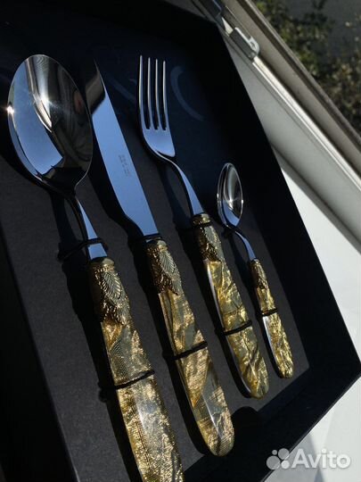 Набор столовых приборов