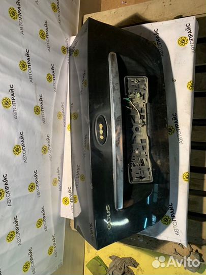 Крышка багажника Ford Focus 2 sida 1.6 2008