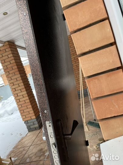 Дверь входная металлическая входная