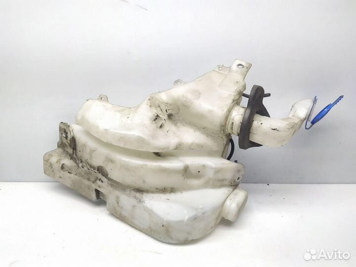 Бачок омывателя Audi A8 D3/4E рест. 2005