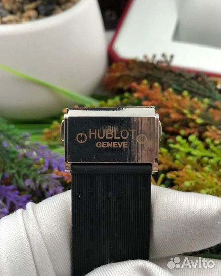 Часы Hublot