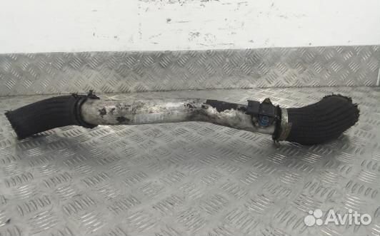 Патрубок интеркулера KIA sportage 2 (1KK14WK01)