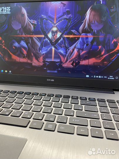 Ноутбук DNS (4ядра, 8гб озу)