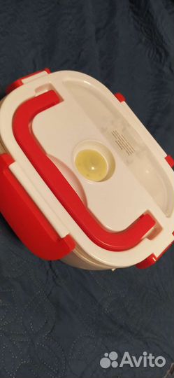 Контейнердля подогрева еды