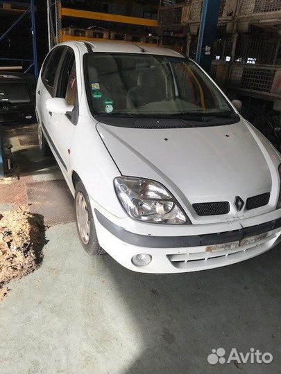 Разбор на запчасти Renault Scenic