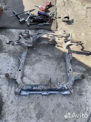 Подрамник opel zafira b