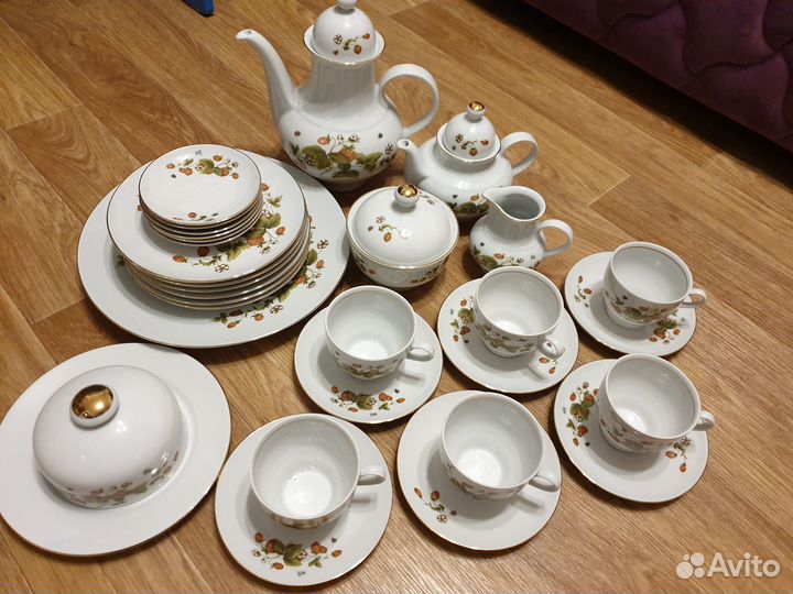 Чайно кофейный сервиз гдр