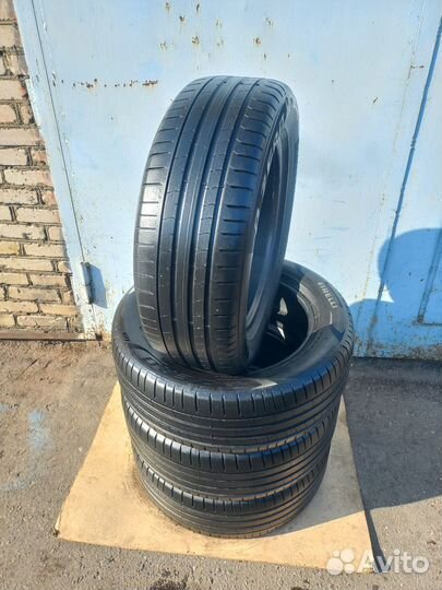 Pirelli P Zero 235/55 R18